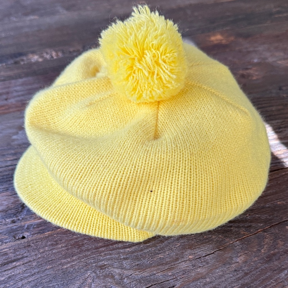 Vintage yellow‎ yarn knit sweater pom pom cap EVC
